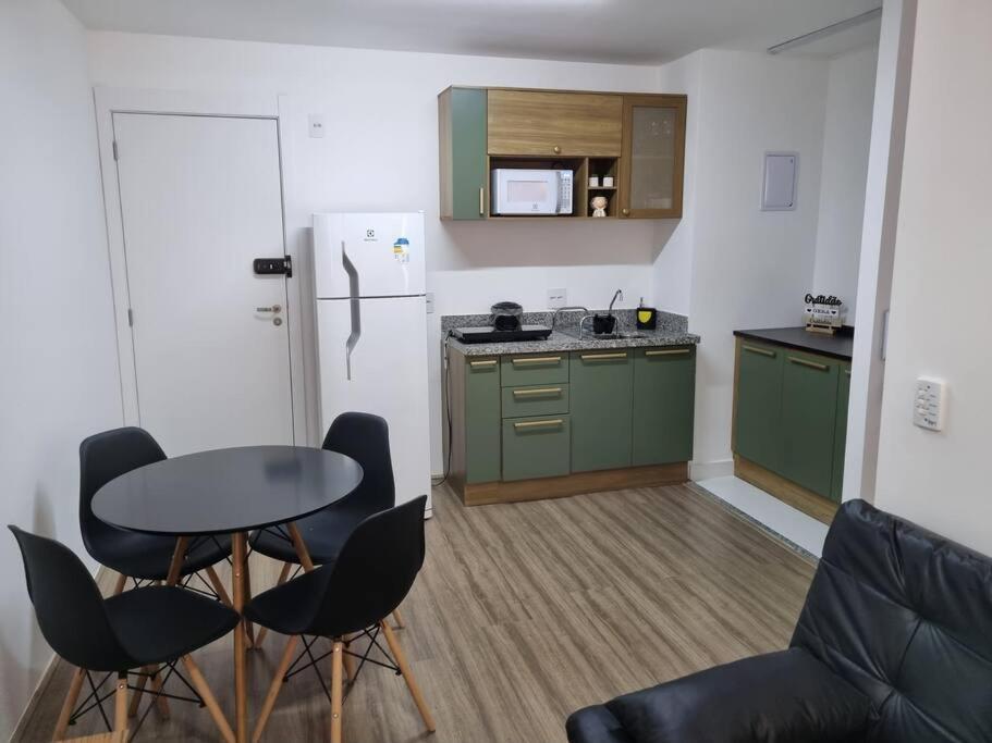 Apartment Ap10 Confortavel Com Wifi, Piscina, Rooftoop E Academia Em Frente Ao Metro *