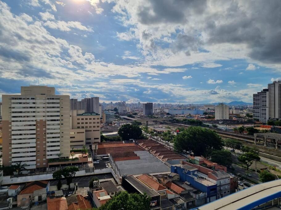 Ap10 Confortavel Com Wifi, Piscina, Rooftoop E Academia Em Frente Ao Metro * Sao Paulo